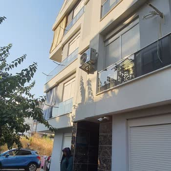 Beko Klima Tesisatı Olan Odaya Klima Takmak İçin Duvara Yeni Delik Delmek