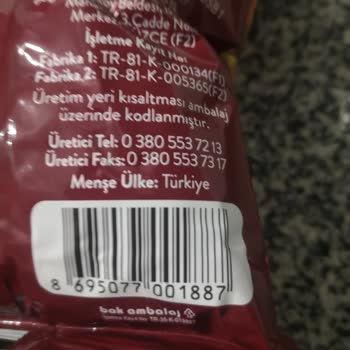 Simbat Markasının Bayatlamış Çerezleri Satıyor Olması