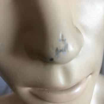 Sürat Kargo Ürünümü Parçaladı, Müşterimi Ve Beni Mağdur Etti