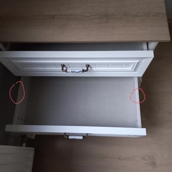 Kelebek Mobilya Umursamazlığı Ve İlgisizliği