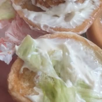 Popeyes Sandviç Etinin Küçüklüğü