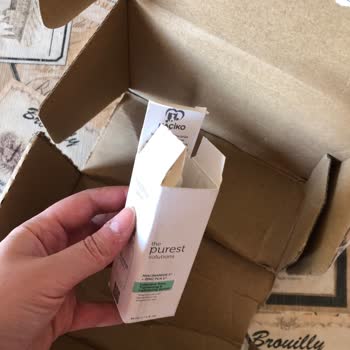 The Purest Solutions Özensiz Paketleme Ve Açık Kutulu Gönderim