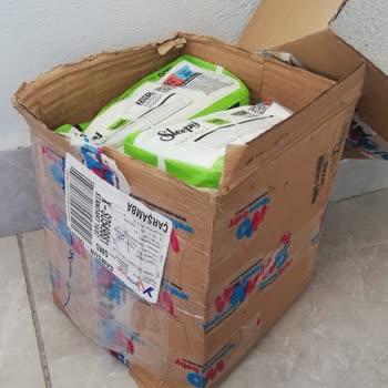 Pazarama Eksik Ürün Gönderimi Ve Müşterisiyle İlgilenmemesi.