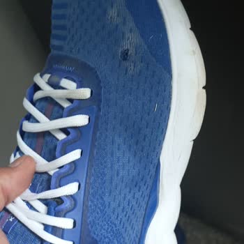 Decathlon Kalenji Koşu Ayakkabısı İlk Kullanımda Yırtıldı