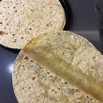 Untad Lavaş Bozuk Olabilir Yiyemedik!