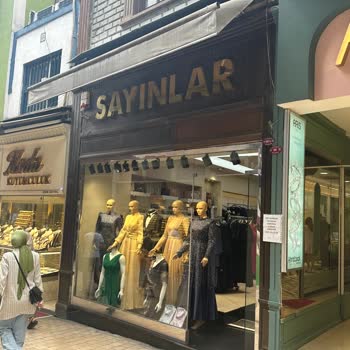 Sayınlar Giyim (Trabzon) Azarlayan Satıcı Ve Yönetici