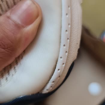 Skechers Ayakkabı Yapışkanı Açıldı