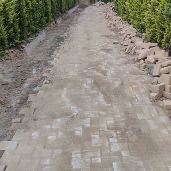 Zeray İnşaat Zeray Kırsal Sapanca Sitesi Araçlara Kapatıldı.