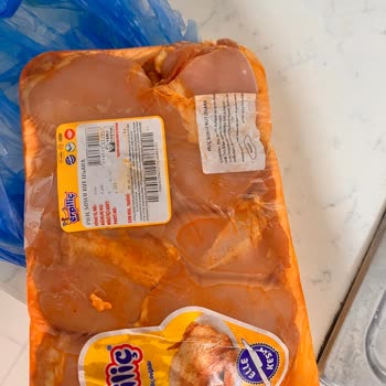 Köfteci Yusuf Tarihi Geçmiş Bozuk Kokulu Ürün