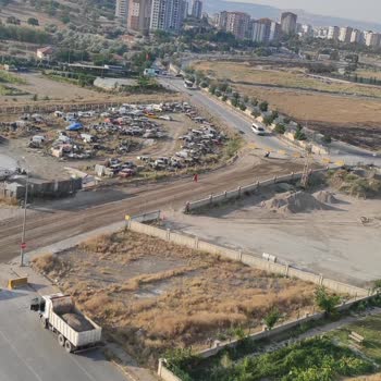 Melikgazi Belediyesi Bitmeyen Yol Çalışması