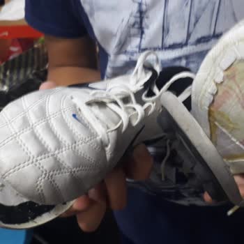 Nike Marka Kramponun Aldıktan Bir Gün Sonra Açılması