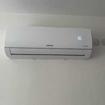 Samsung Klima Aldım Çalışmıyor Ve Yamuk Monte Edilmiş