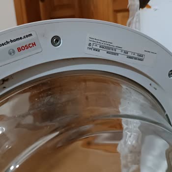 Bosch Çamaşır Makinesi Pas Yaptı