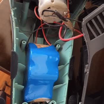 Eskişehir'de Espil Tarafından Şarj Tutmayan  Piller Satıldı