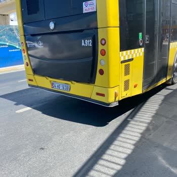 İBB - İstanbul Büyükşehir Belediyesi Otobüs Şoförü Bisikletim Var Diye Beni Otobüse Almadı