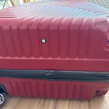 Qatar Airways Hasarlı Bavul