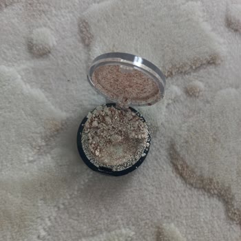 Sephora Kırık Far Gönderdi