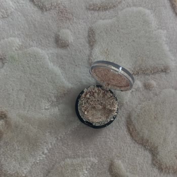 Sephora Kırık Far Gönderdi