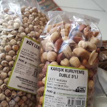 Şimşek Kuruyemiş'in Çürük Yer Fıstığı Sattı