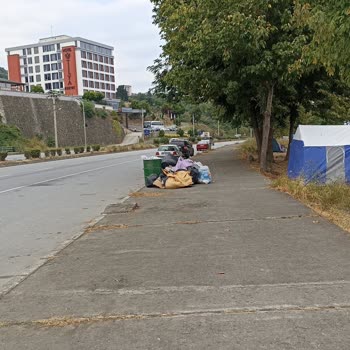 Akçaabat Belediyesi Çöpler Ve Çöpler