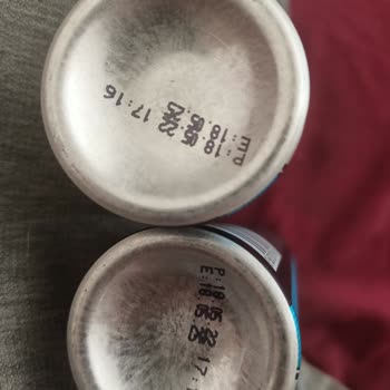 Rexona Deodorantı Sıkınca Resmen Koku Havada Kayboluyor