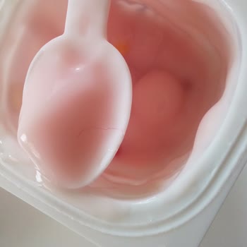 Danone Tikveşli Üründen Tüy Çıktı