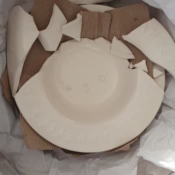 Mudo Kırık Ürün Gönderiyor Ve Sonrasında Mağduriyeti Gidermiyor!