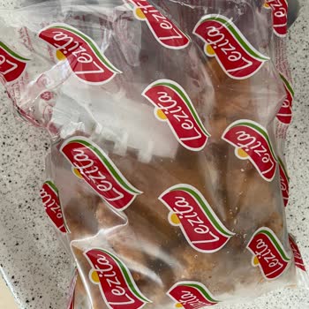 BİM Markası Olan Lezita Ürününün İçinde Kocaman Plastik Parça Çıktı