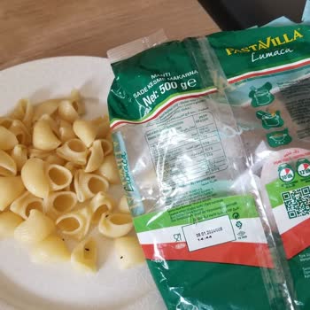 Pastavilla Makarna Böcek Sorunu