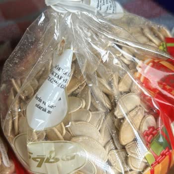 Tuğba Kuruyemiş Kabak Çekirdeğinde Kelebekler Oluşması