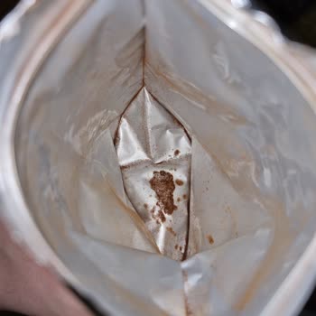 Nescafe Black Roast Dibi Nem Tutmuş