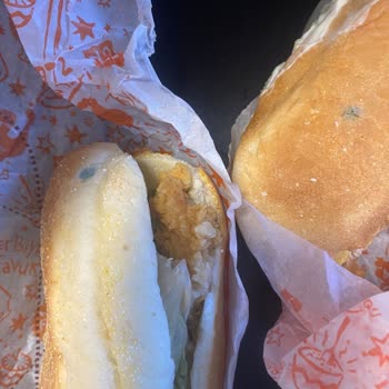 Popeyes Küflü Ekmek Ve Yanlış Sipariş