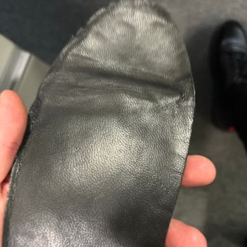 Derimod Spor Ayakkabı Taban Parçalanması