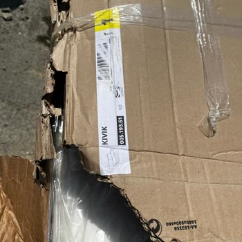 IKEA Kargolanan Ürünlerin Hasarı