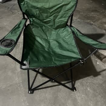 A101 Kamp Sandalyesi Kırıldı Yırtıldı