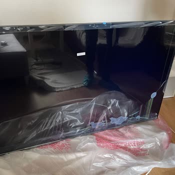 Amazon Kırık Ekranlı TV Gönderdi.