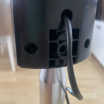 Luxell Vantilatör Bozuk Dönmüyor Ve Vida Yeri Yok