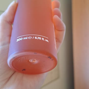 Cream Co Toniğin İçinde Siyah Parçacıklar Oluştu