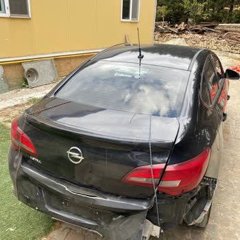 Opel'in Fransa'dan 1 Aydır Getiremediği Yedek Parçalar!