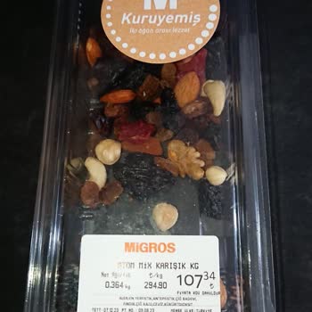 Migros - Atom Mix Karışık İçerisinden Solucan Çıkması Hk.