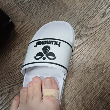 Hummel Aldığım Terliklerin Pişmanlığı