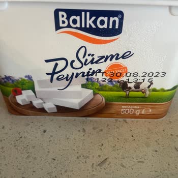 Balkan Süt Ürünleri Balkan Süzme Peynir İçinden Değişik Madde Çıktı