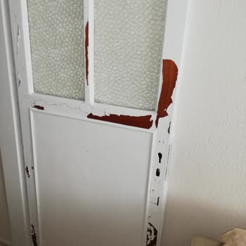 Dyo Hobi Boyasıyla Evimin Kapılarını Boyadım Ama Bir Hafta Sonra Boya Kalktı