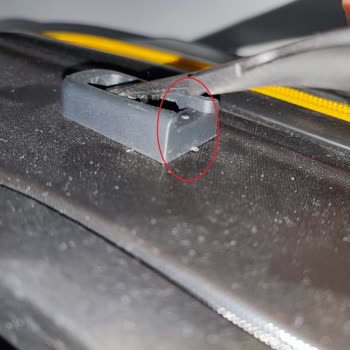 Boyner National Geographic Valiz Tamiri