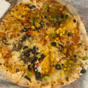 Sbarro Kenarları Bomboş Pizza