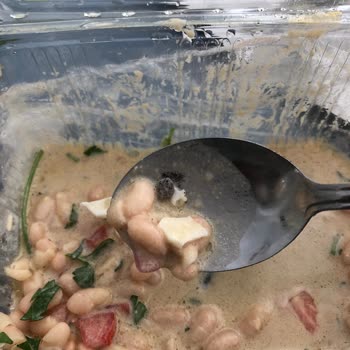 Şimşek Köfte Piyazda Nohut Büyüklüğünde Taş Çıktı