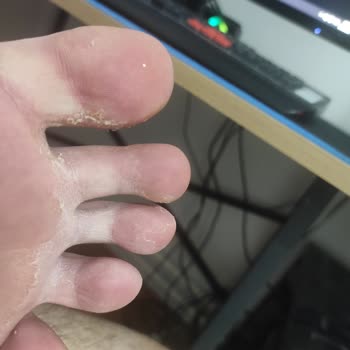 LCW Ayakkabı Alıp Ayağımdan Oluyordum