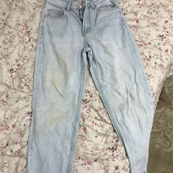 Bershka Pantolon İlk Yıkamada Lekeler Oluştu