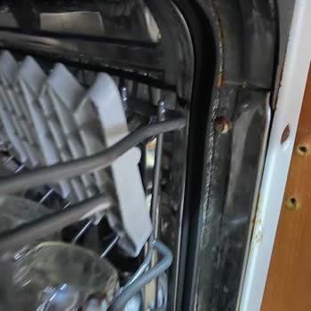 Vestel Bulaşık Makinesi Paslanma Şikayetim. Windsor Olan Ürünü