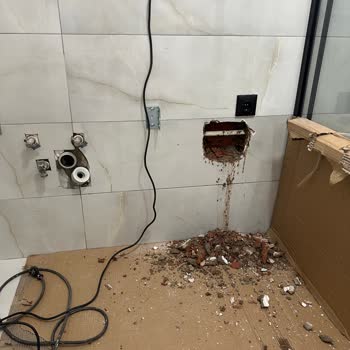 Koçtaş Siparişimin Montajı Esnasında Meydana Gelen Zarar